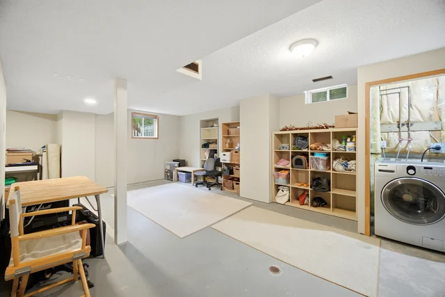 38 Furrows End, Brampton - photo 47