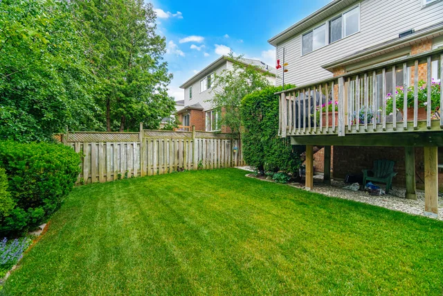 38 Furrows End, Brampton - photo 58