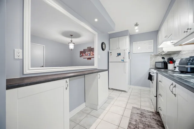 #408-2929 Aquitaine Avenue, Mississauga - photo 12