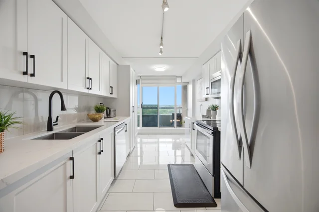 #1907-22 Hanover Road, Brampton - photo 18
