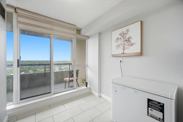 #1907-22 Hanover Road, Brampton - photo 22