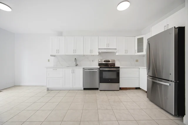 4676 Owl Circle, Mississauga - photo 17