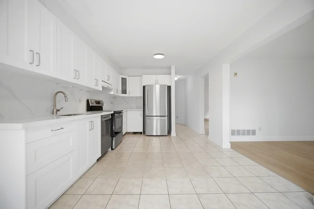 4676 Owl Circle, Mississauga - photo 19