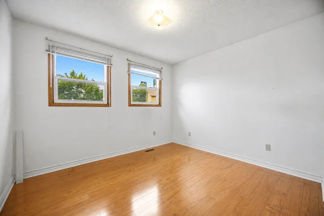 4070 Pavillion Court, Mississauga - photo 31