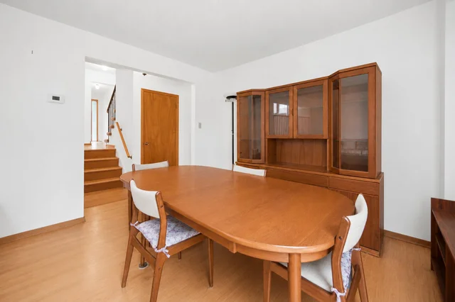4070 Pavillion Court, Mississauga - photo 12