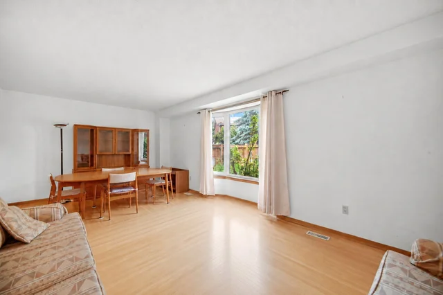 4070 Pavillion Court, Mississauga - photo 14