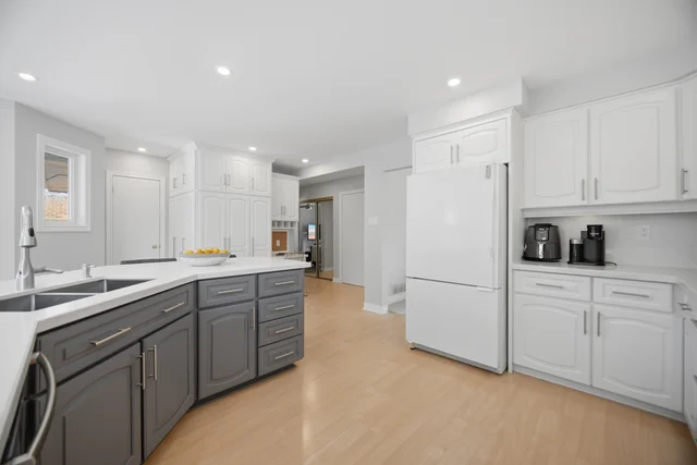 913 Maple Avenue, Milton - photo 22