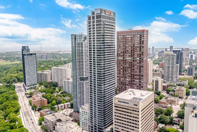 #2503-395 Bloor Street East, Toronto - photo 1