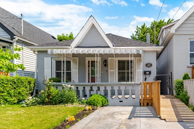 25 Hope Avenue, Hamilton - photo 1