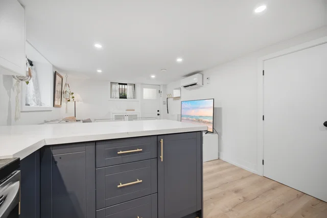 83 Mill Street South, Brampton - photo 82