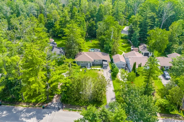 3211 Cove Avenue, Innisfil - photo 5