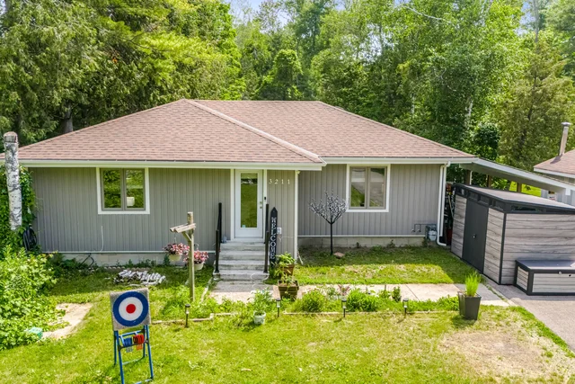 3211 Cove Avenue, Innisfil - photo 13