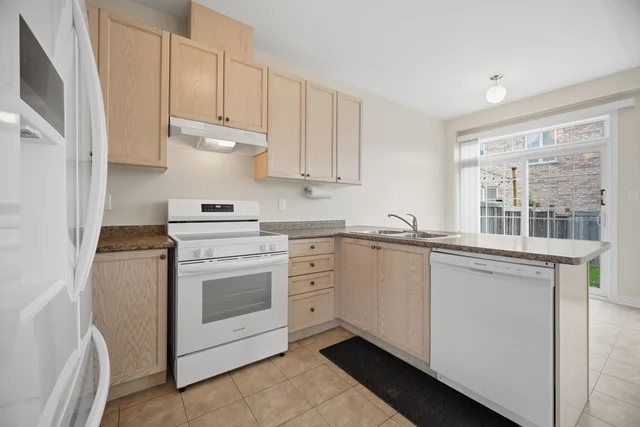 4301 Trail Blazer Way, Mississauga - photo 15