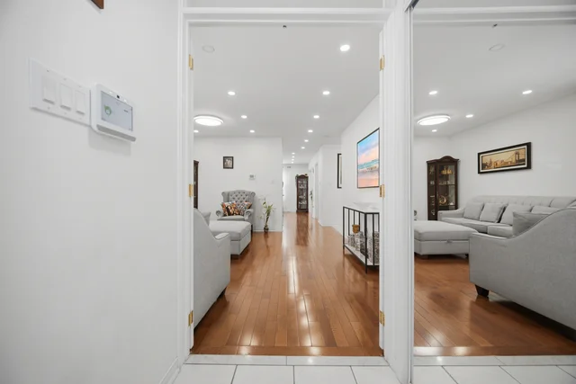 5707 Jenvic Grove, Mississauga - photo 13