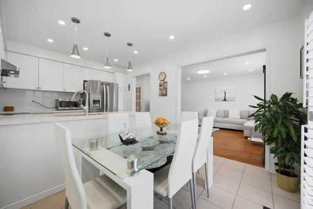 5707 Jenvic Grove, Mississauga - photo 23