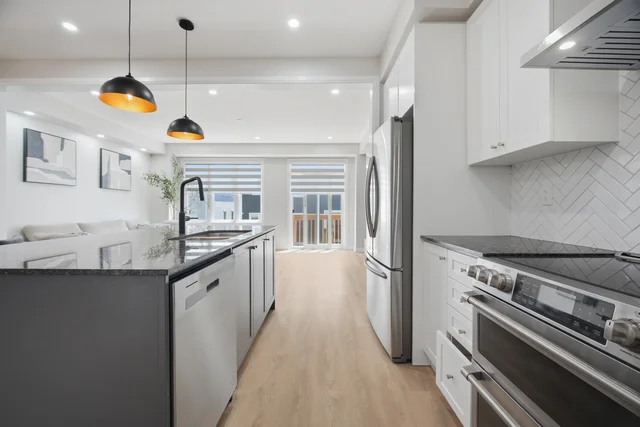 153 Sanders Road, Erin - photo 11