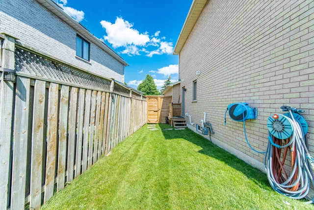46 Lipton Crescent, Whitby - photo 78