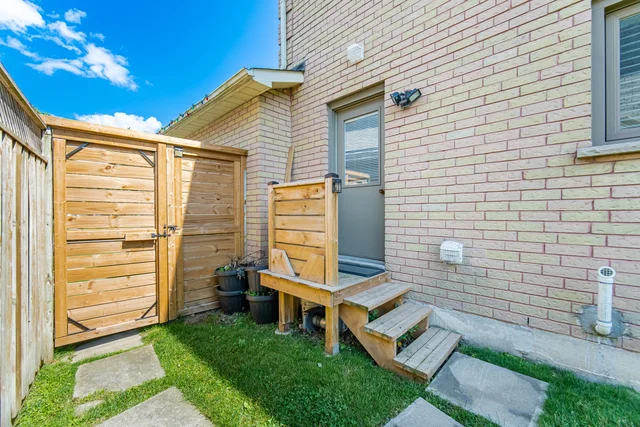 46 Lipton Crescent, Whitby - photo 79