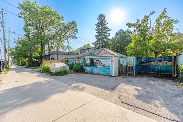 153 McIntosh Street, Scarborough - photo 44