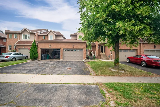 40 Langdale Crescent, Brampton - photo 1