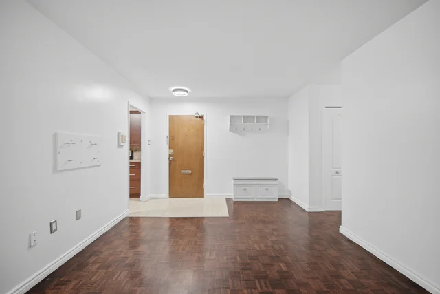 #107-3460 Keele Street, North York - photo 5