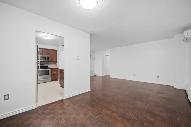 #107-3460 Keele Street, North York - photo 11