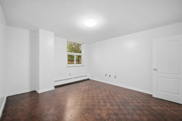 #107-3460 Keele Street, North York - photo 17
