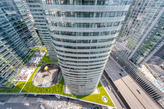 19 Grand Trunk Crescent #3708, Toronto - photo 34