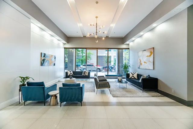 19 Grand Trunk Crescent #3708, Toronto - photo 36