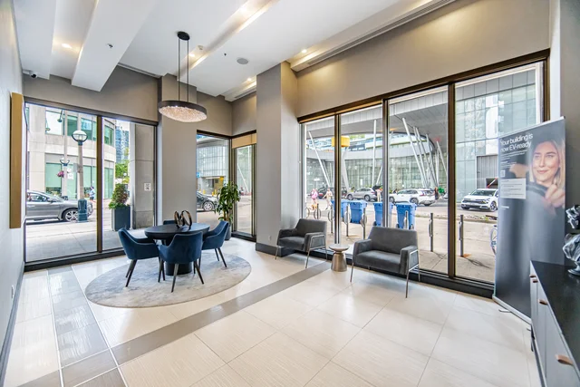 19 Grand Trunk Crescent #3708, Toronto - photo 38
