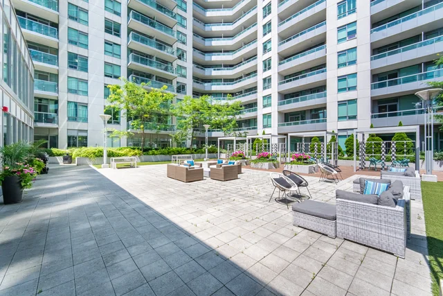 19 Grand Trunk Crescent #3708, Toronto - photo 48