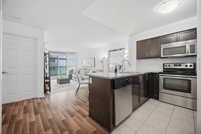 19 Grand Trunk Crescent #3708, Toronto - photo 13