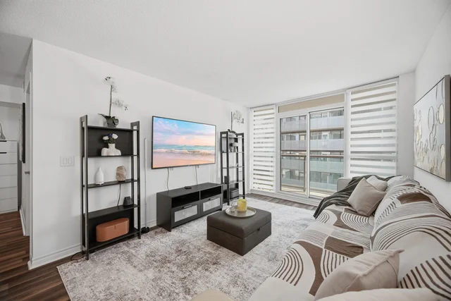 19 Grand Trunk Crescent #3708, Toronto - photo 19