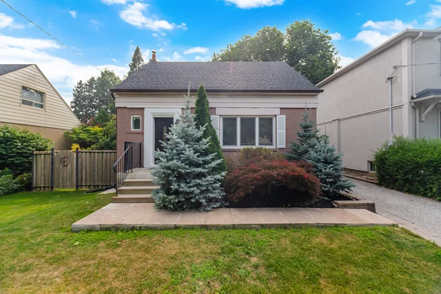 154 Martin Grove Road, Etobicoke - photo 1