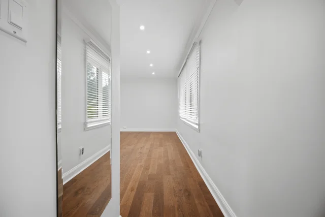 154 Martin Grove Road, Etobicoke - photo 7