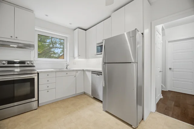 154 Martin Grove Road, Etobicoke - photo 15