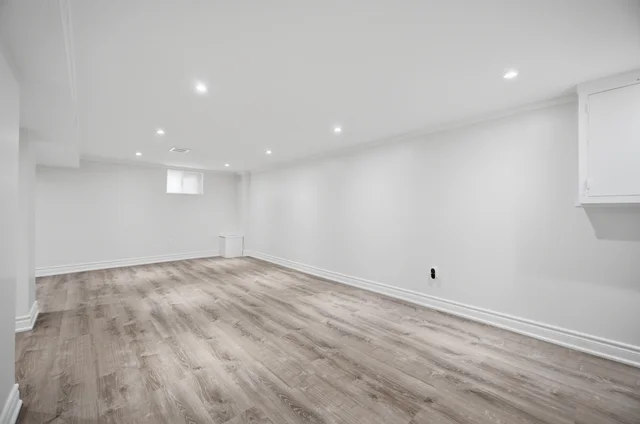 154 Martin Grove Road, Etobicoke - photo 36