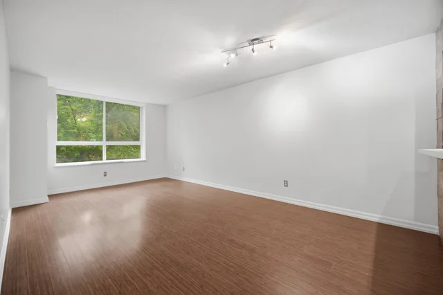 #411-1485 Lakeshore Road East, Mississauga - photo 21