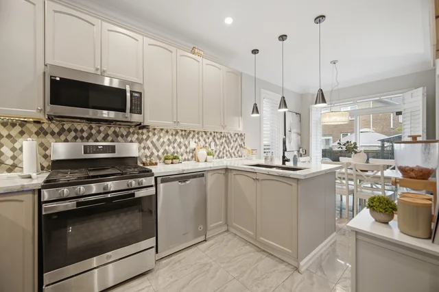 399 Savoline Boulevard, Milton - photo 21