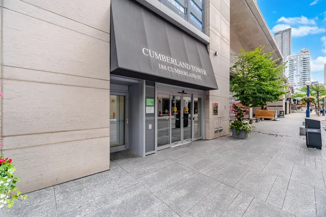 #1806-188 Cumberland Street, Toronto - photo 2
