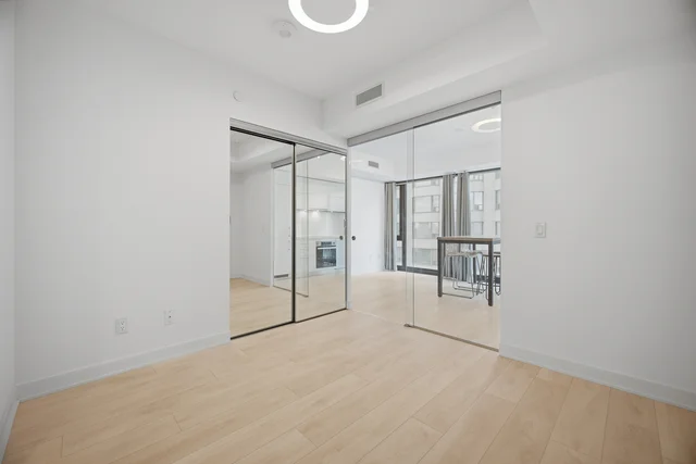 #1806-188 Cumberland Street, Toronto - photo 31