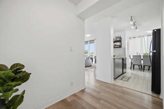 #312-80 Esther Lorrie Drive, Etobicoke - photo 26