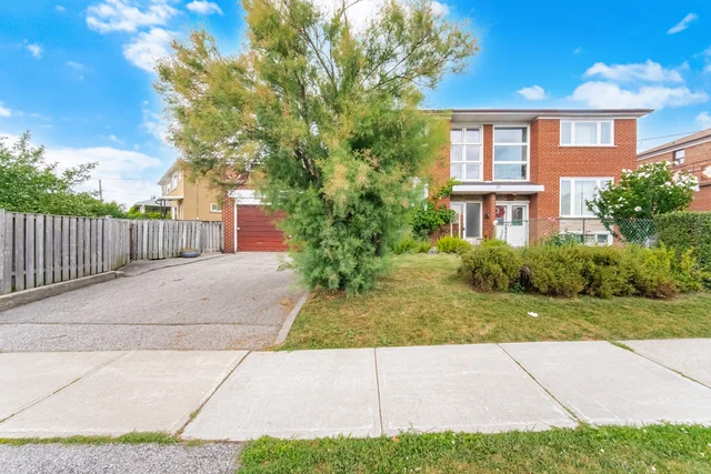 148 Giltspur Drive, North York - photo 3