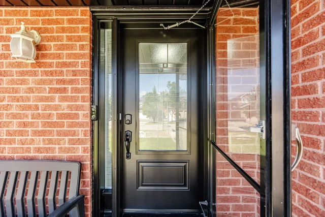 6177 Ford Road, Mississauga - photo 9