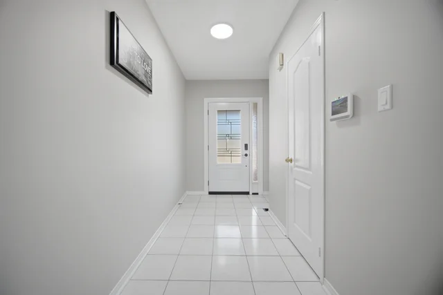 6177 Ford Road, Mississauga - photo 10