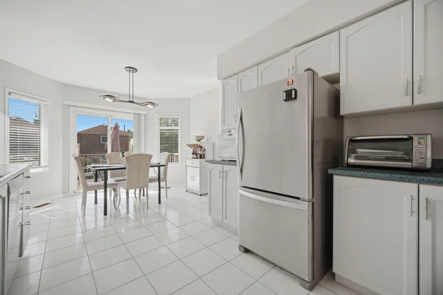 6177 Ford Road, Mississauga - photo 22