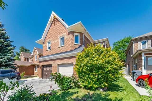 8 Pressed Brick Drive, Brampton - photo 4
