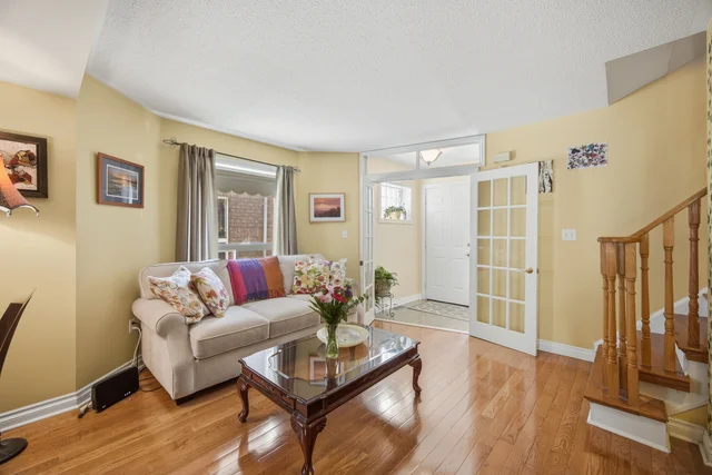 8 Pressed Brick Drive, Brampton - photo 8