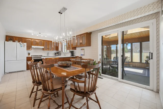 48 Clair Road, North York - photo 27