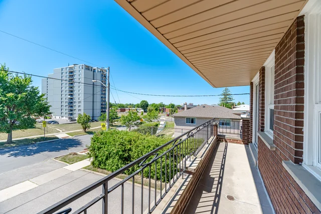 48 Clair Road, North York - photo 50